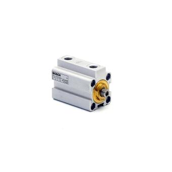 Pneumatic cylinder 