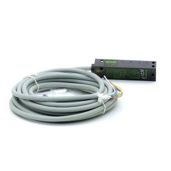 Aktor/Sensor-Box mit 5 m Kabel für 4 Aktoren/Sensoren MVH4S-RNA5.0 