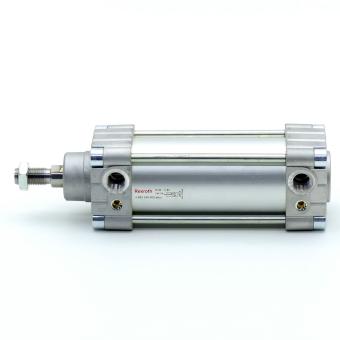 Pneumatic cylinder 