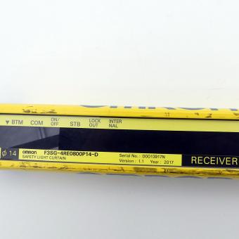 Safety light curtain transmitter and receiver 