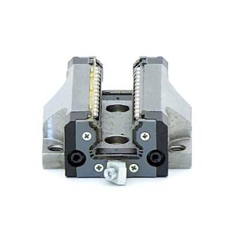 Linear bearing 