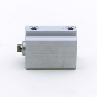 Compact Cylinder 32 x 40 