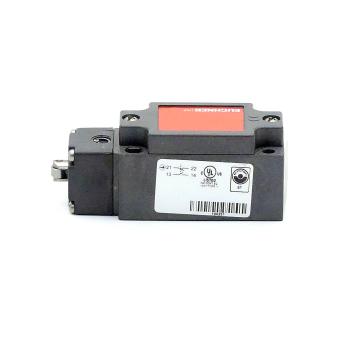 Safety switch NZ1RK-528-M 