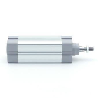 Pneumatic cylinder 