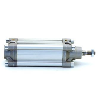 Pneumatic cylinder 