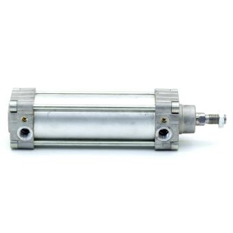 Pneumatic cylinder 