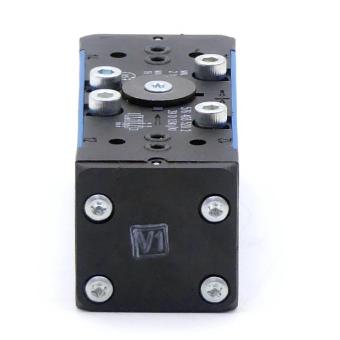 Directional control valve 