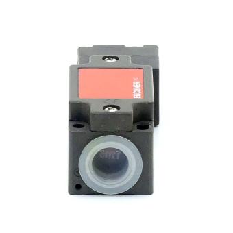 Safety switch NZ1VZ-538E-M 