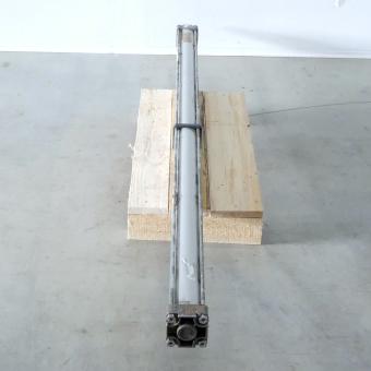 Pneumatic cylinder 