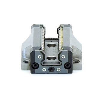 Linear bearing 