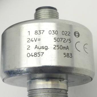 0 810 001 957 4/2 way valve with pressure switch 