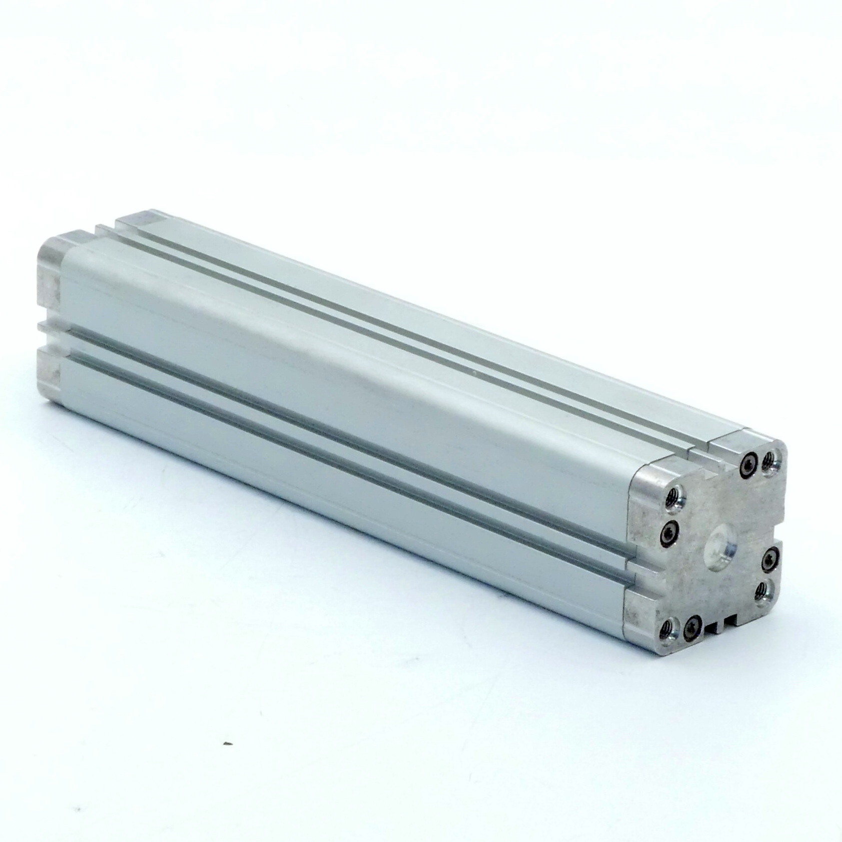 Pneumatic cylinder 0 822 395 268 