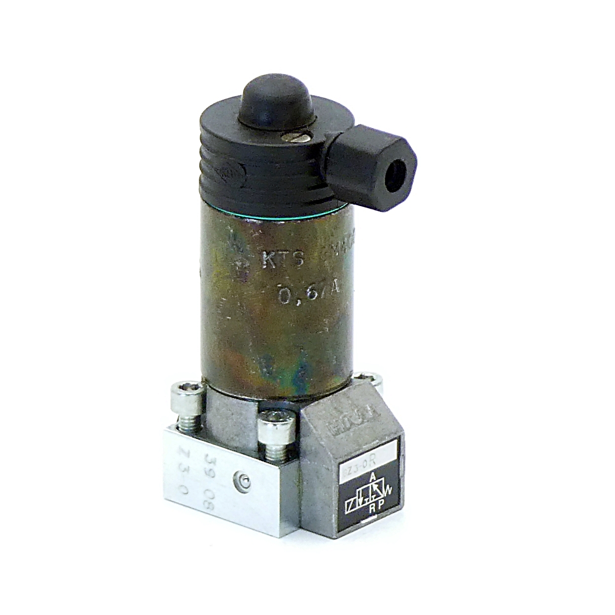 Two-way pilot valve 