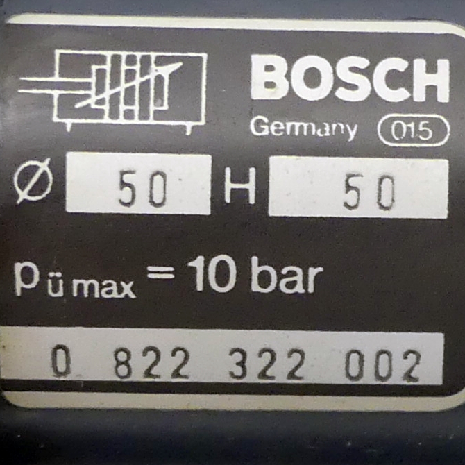 Pneumatic cylinder 