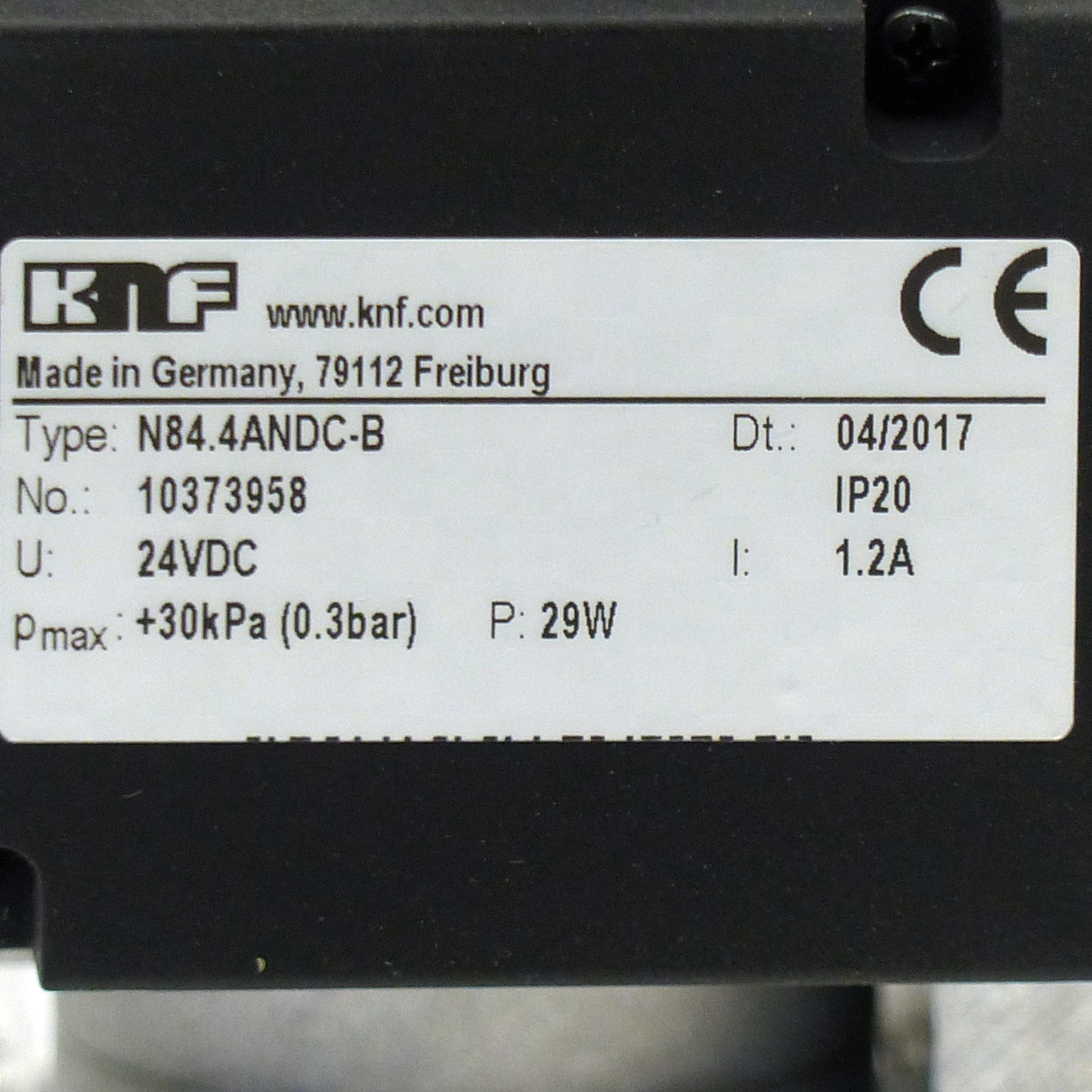 KNF LABOPORT Mini-Membran-Vakuumpumpe N 816.1.2 mit Feinregulierkopf und  Vakuummeter, 681,01