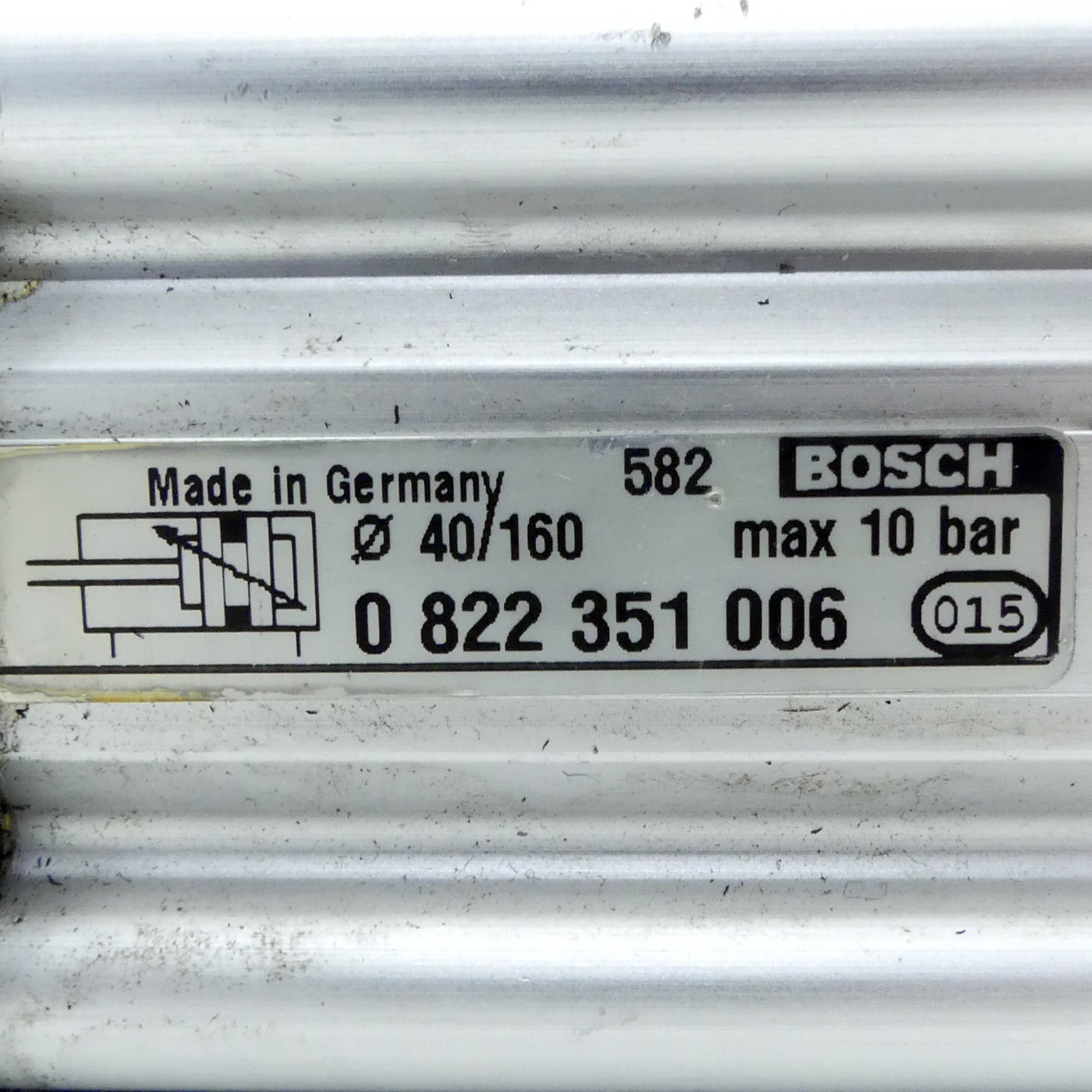 Pneumatic cylinder 0 822 351 006 