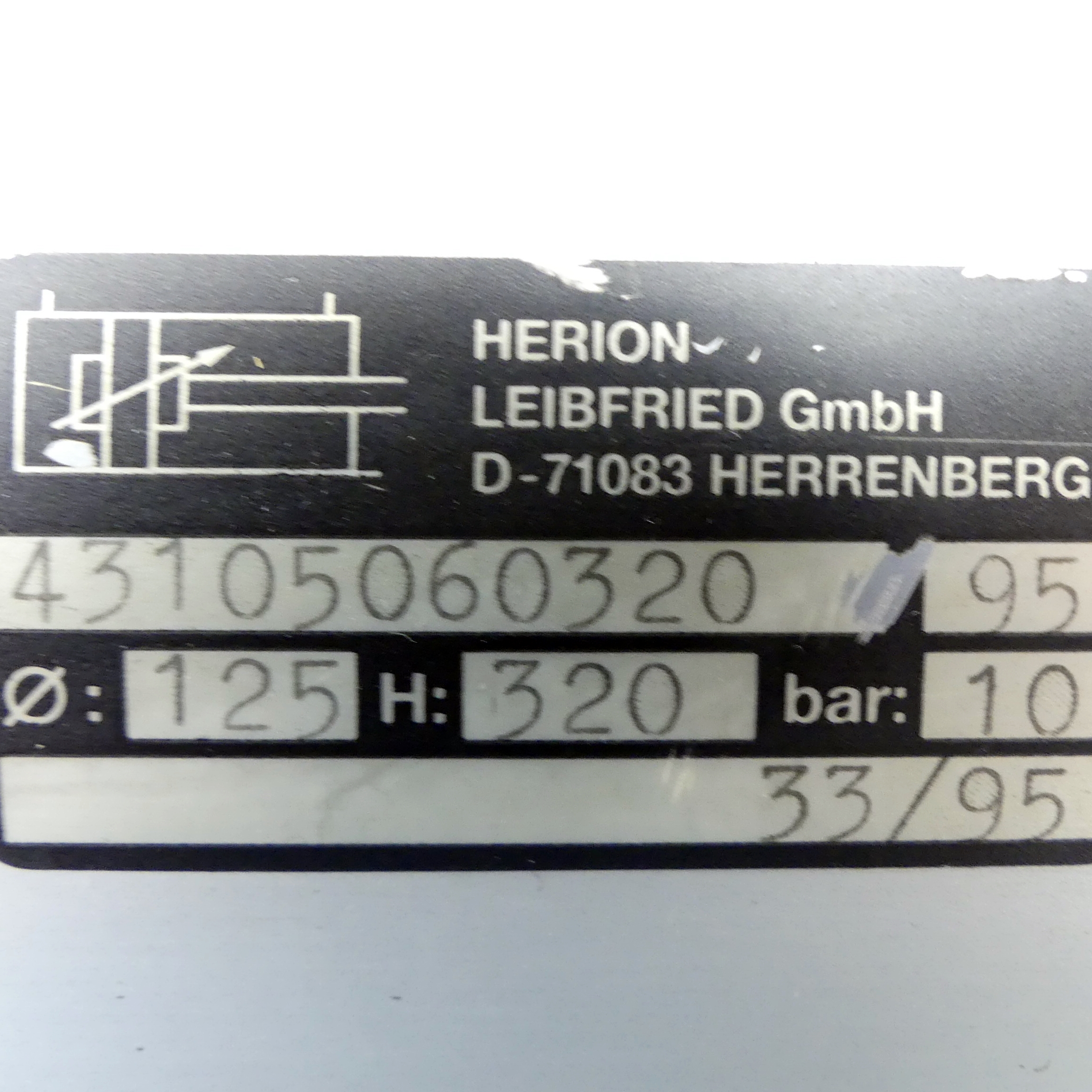 Pneumatic cylinder SD 7793 