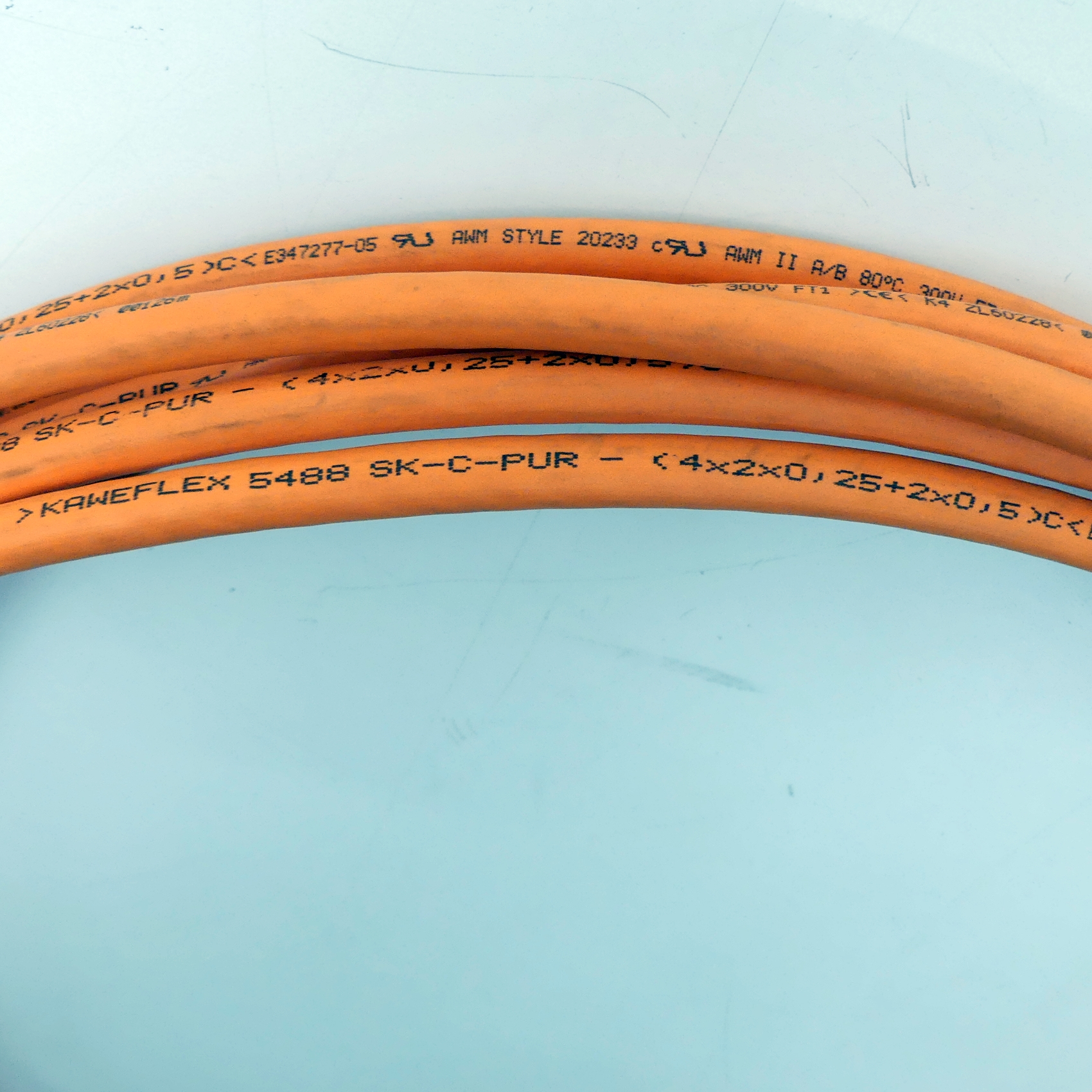 Servo drive cables 