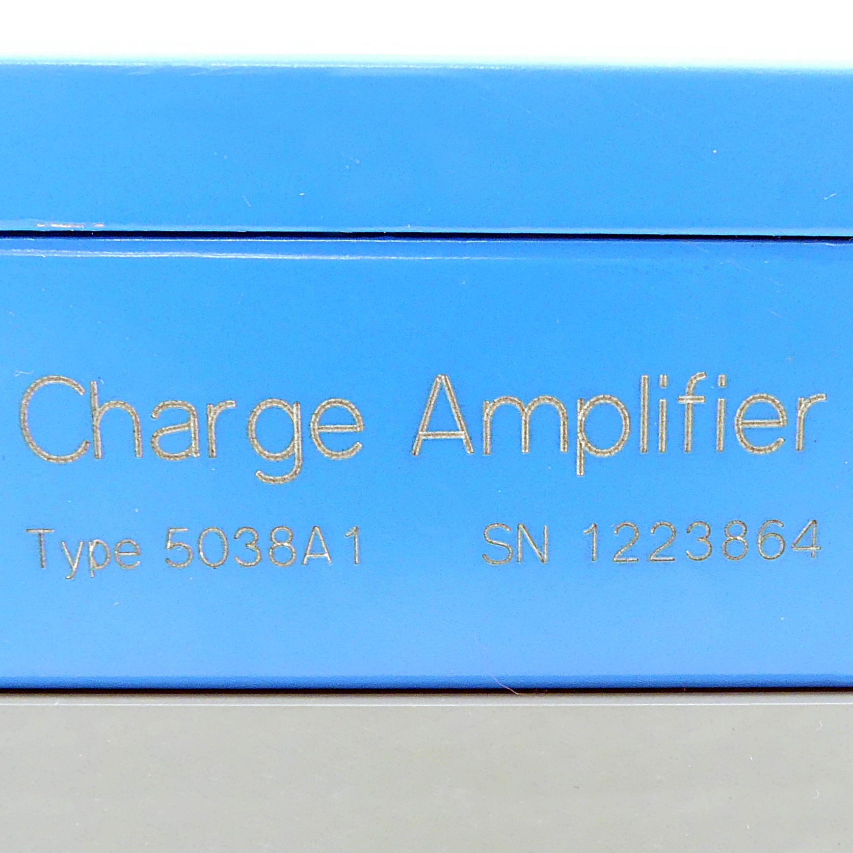 Charge Amplifier 