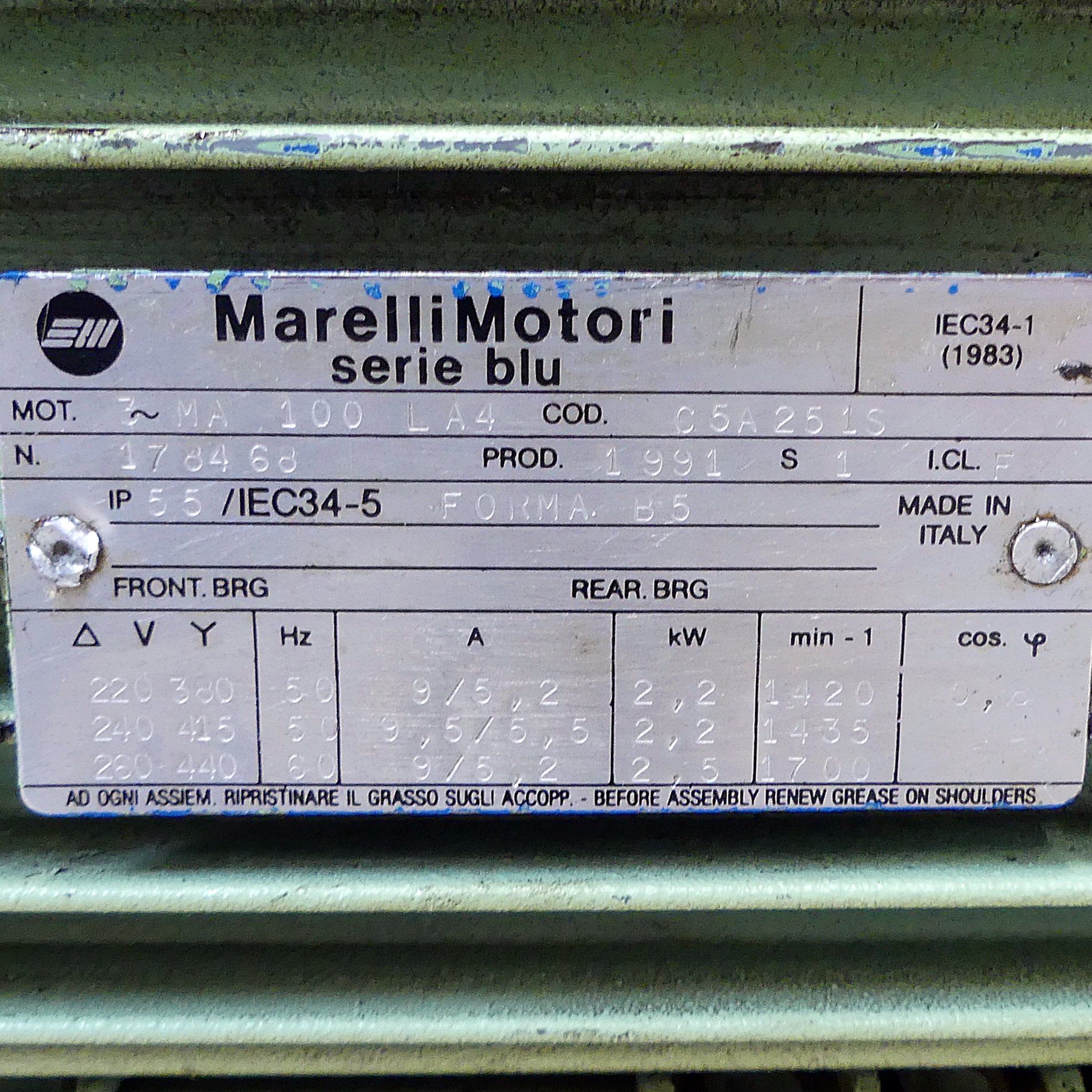 Three-phase motor 