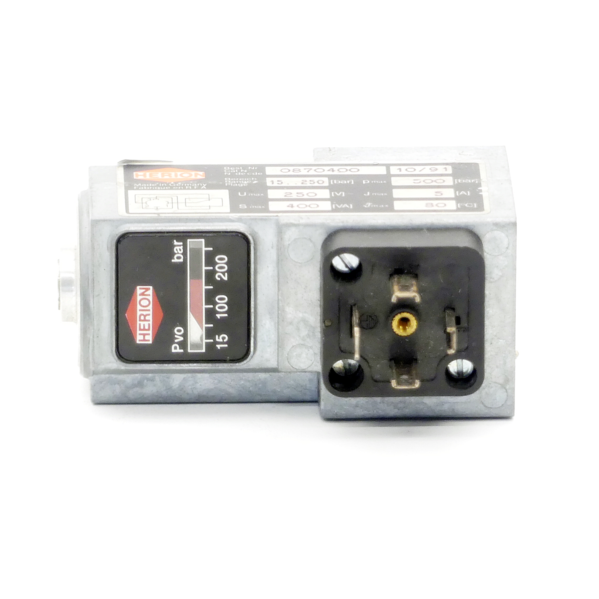 Pressure switch 