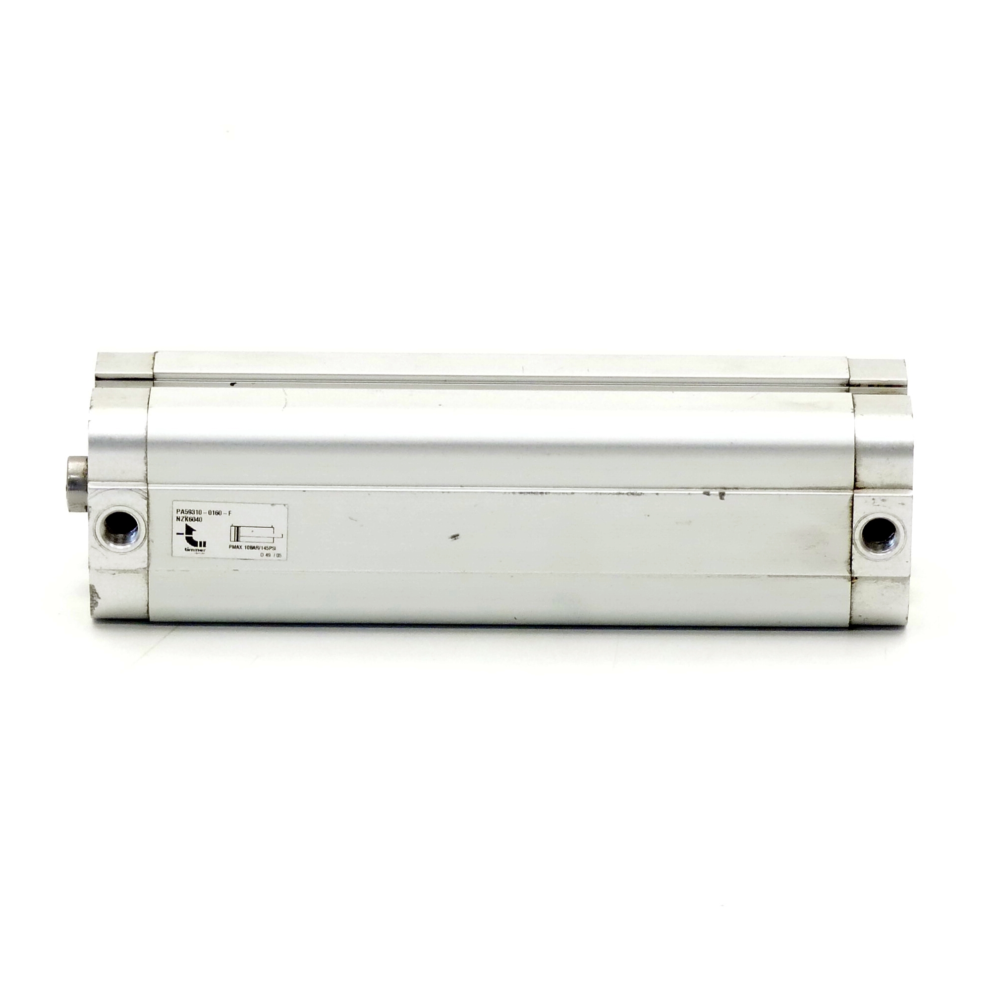 Pneumatic cylinder 