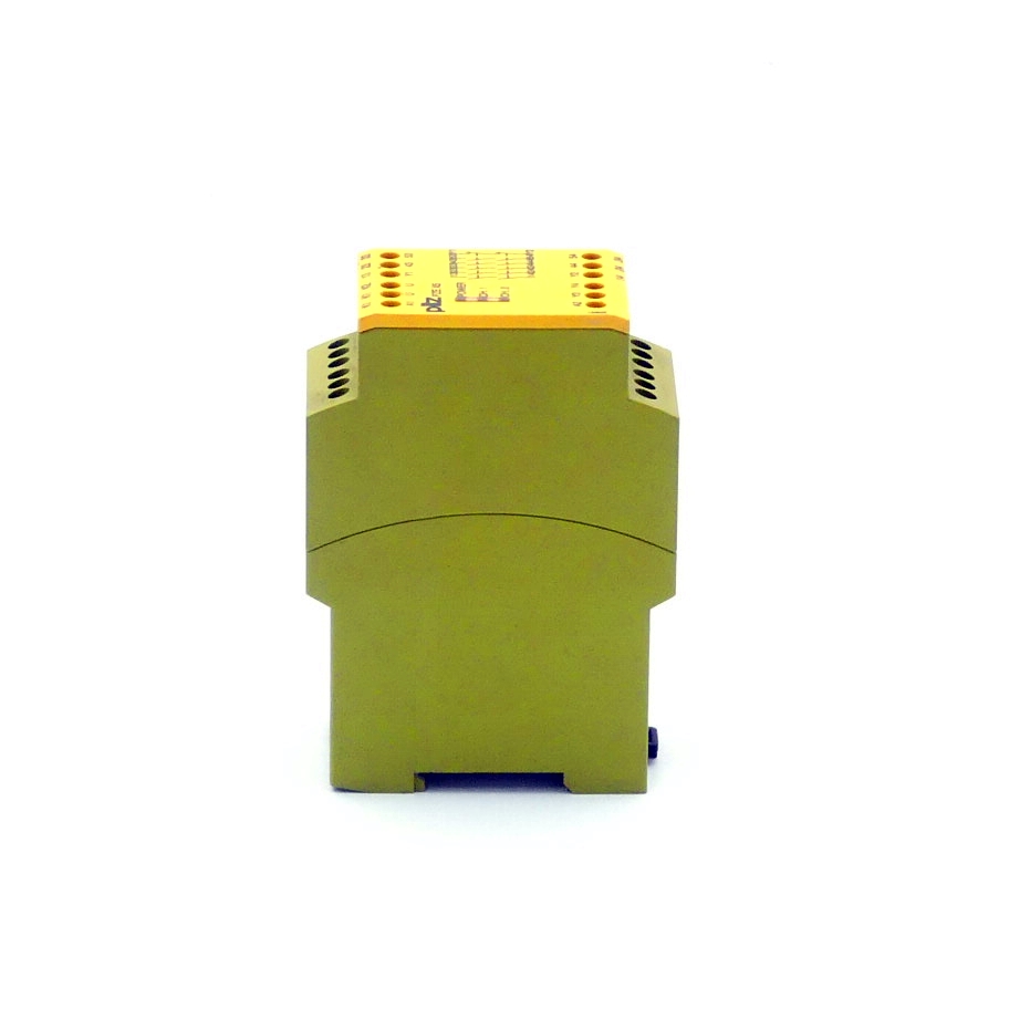 safety relay PZE X5 24VDC 5n/o 