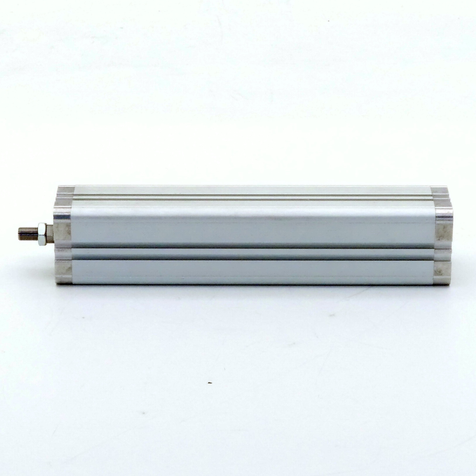 Pneumatic cylinder 0 822 395 268 