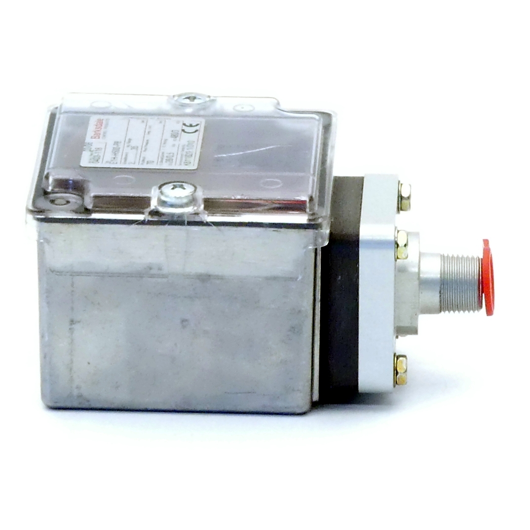 Pressure switch 