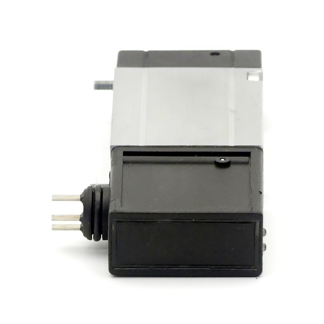 Solenoid valve 