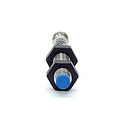 Inductive proximity sensor 