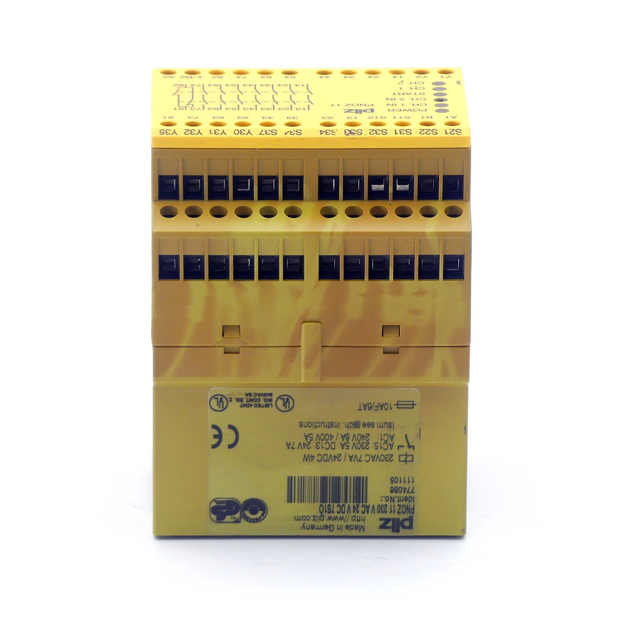 PNOZ 11 230 V AC 24 V DC 7S10 - Emergency Stop Switch 