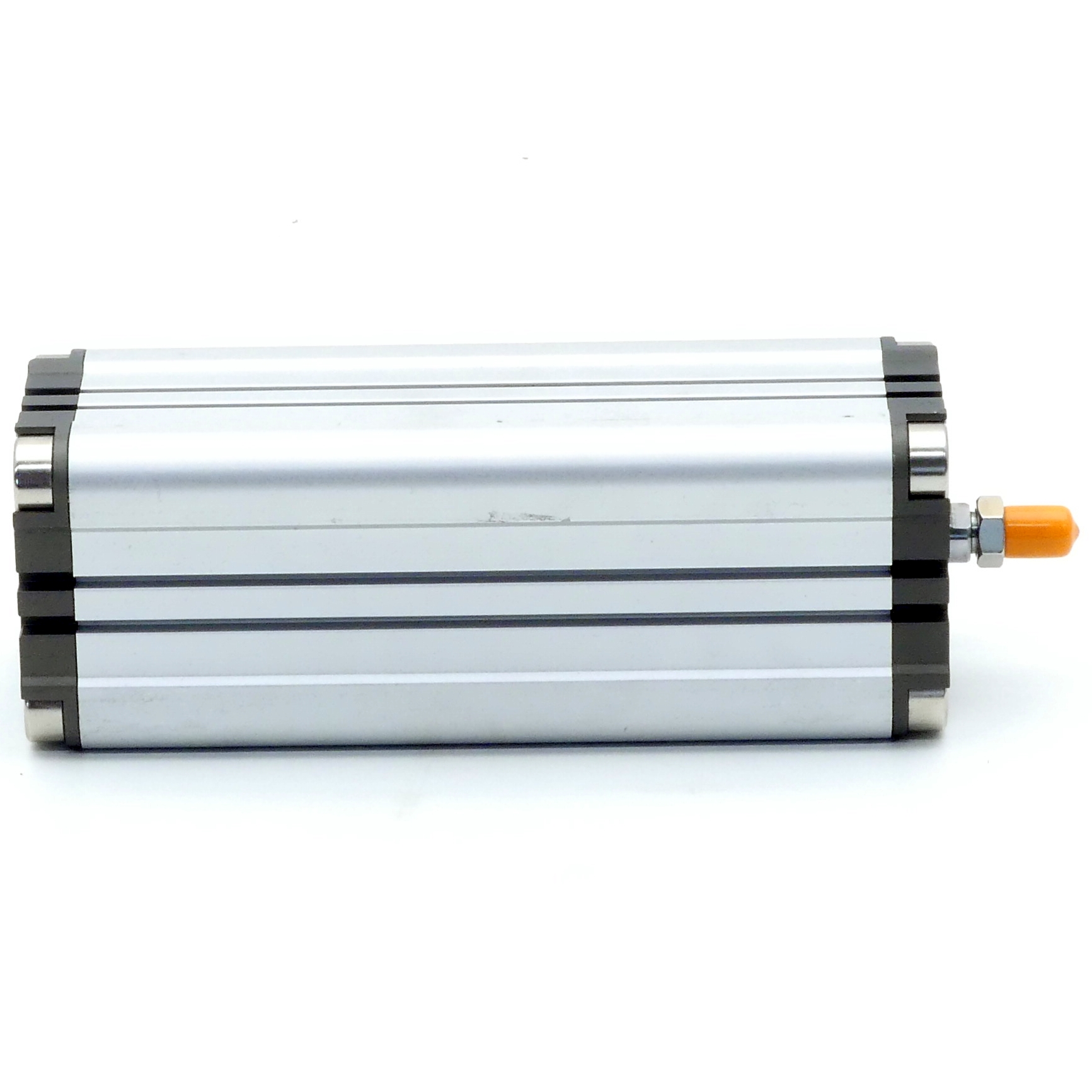 Pneumatic cylinder 