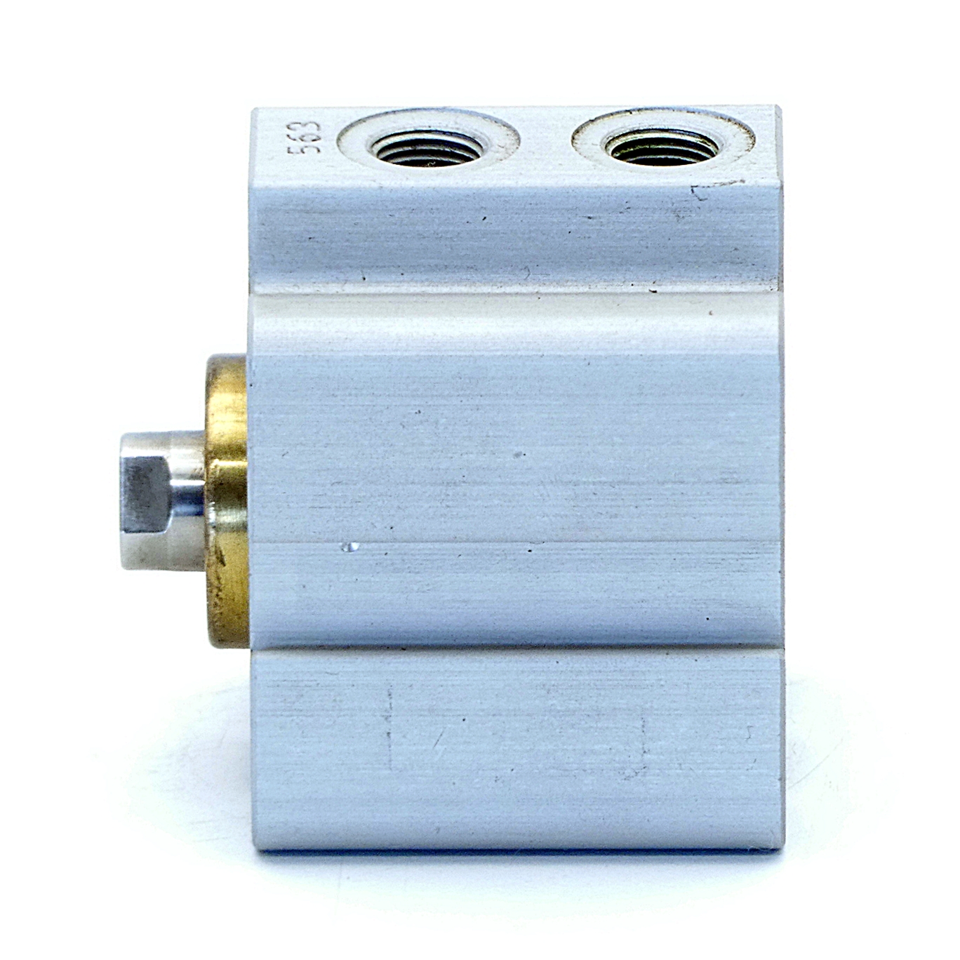 Pneumatic cylinder 