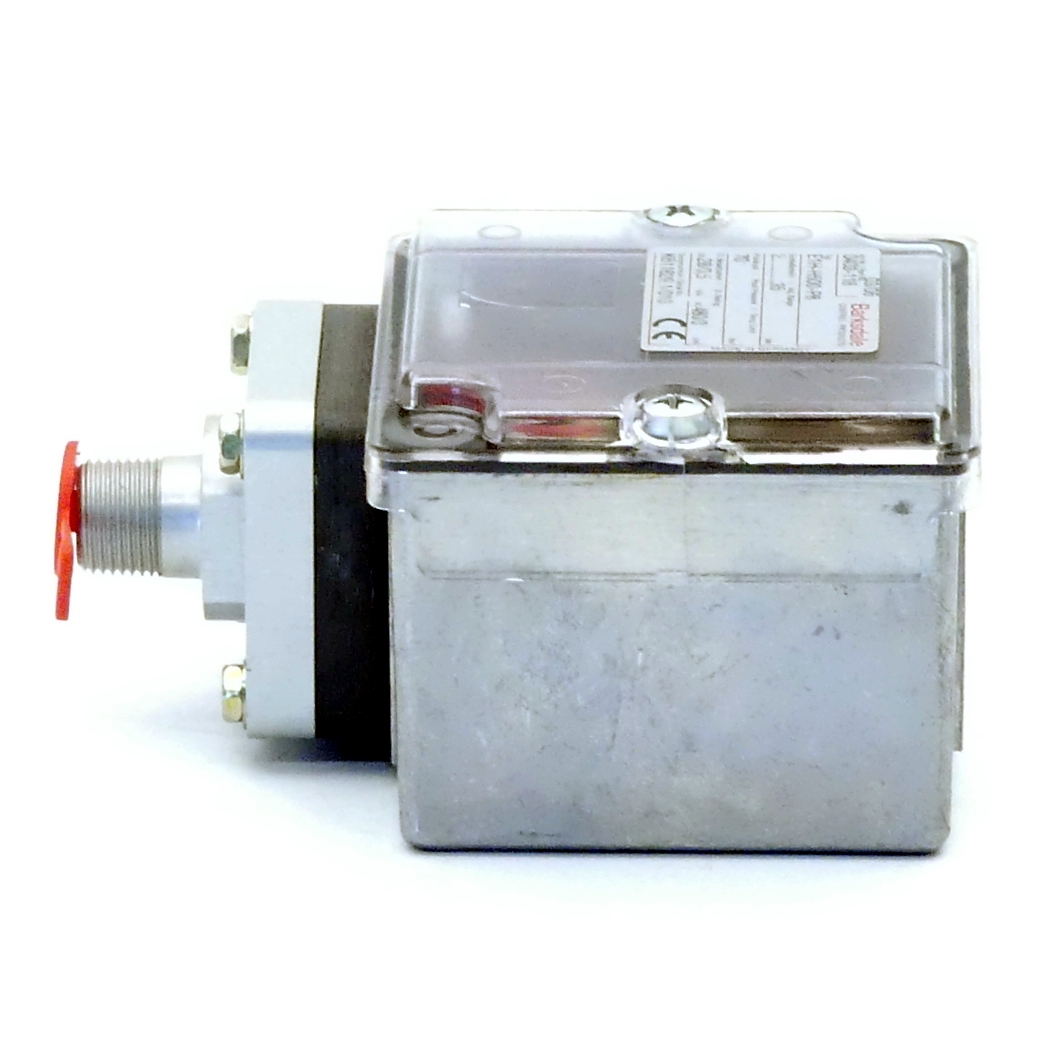 Pressure switch 