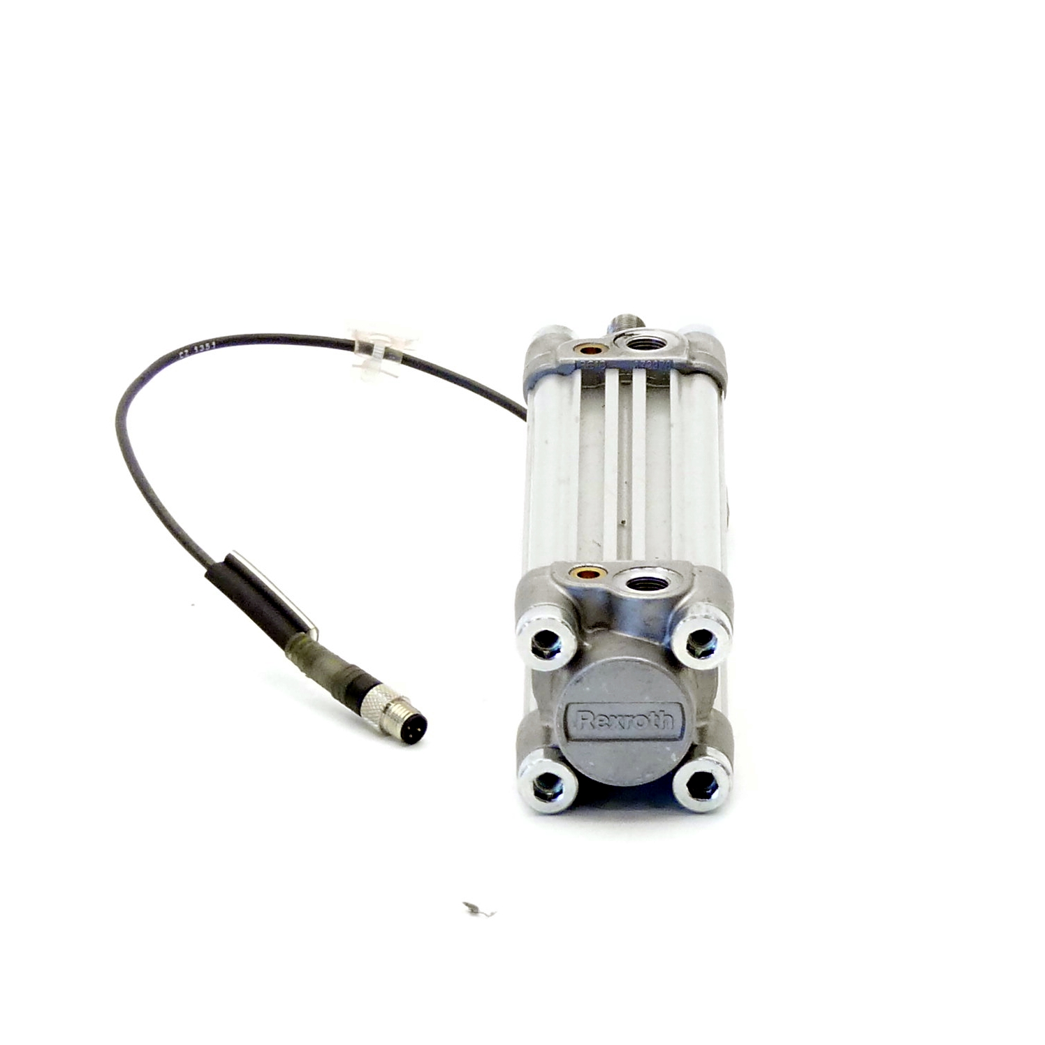 Pneumatic cylinder 