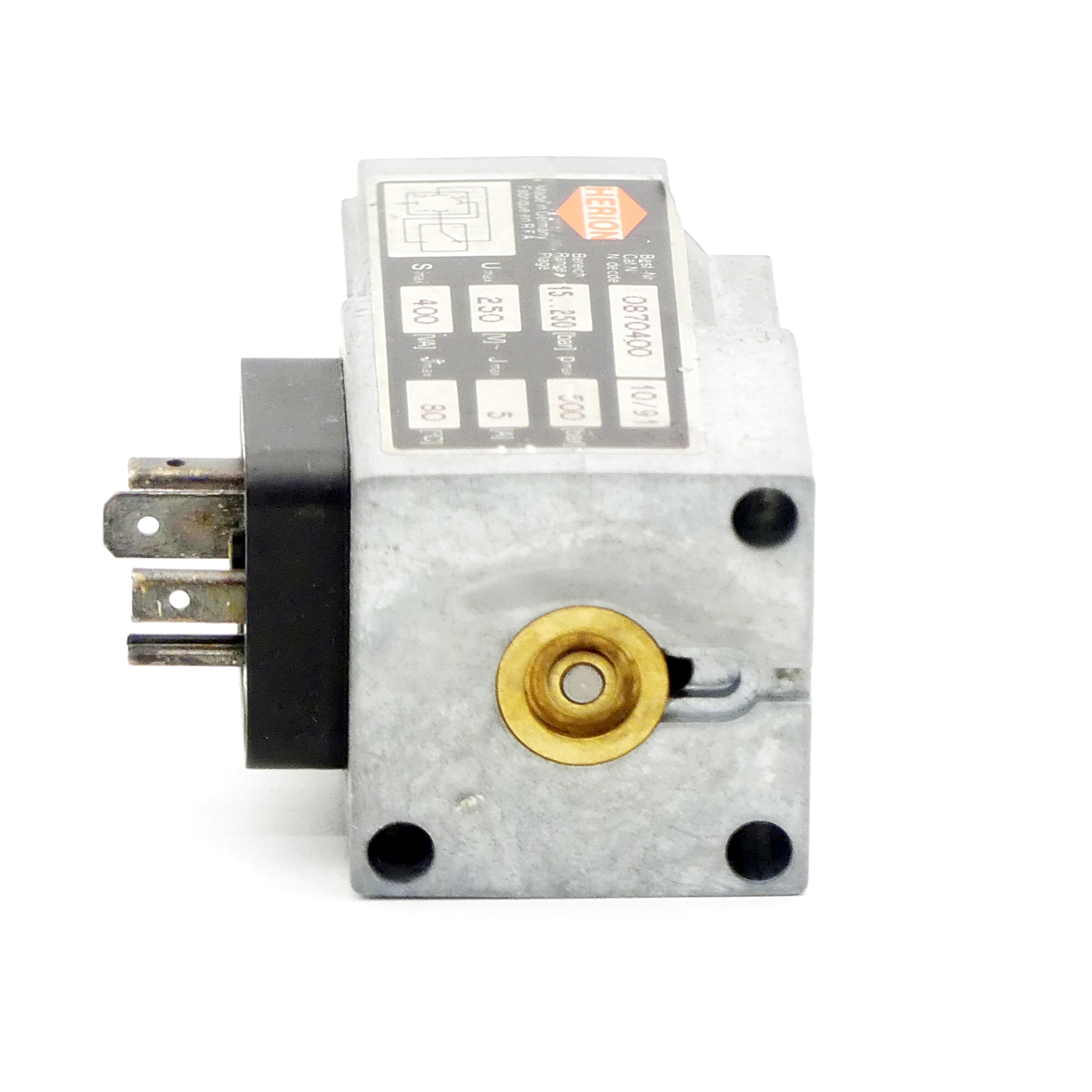 Pressure switch 