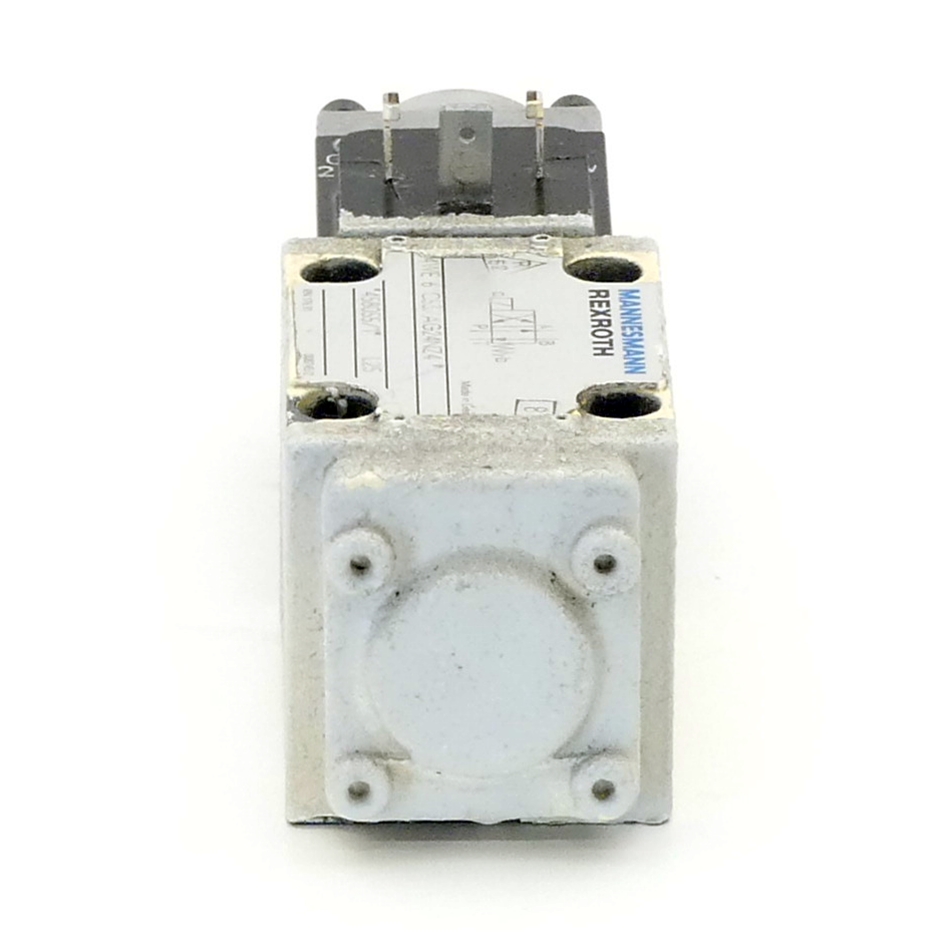 4/2 Directional control valve 