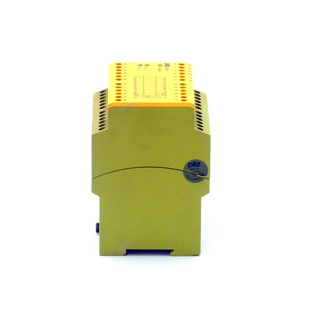 contact extension PZE 9 24VDC 8n/o 1n/c 