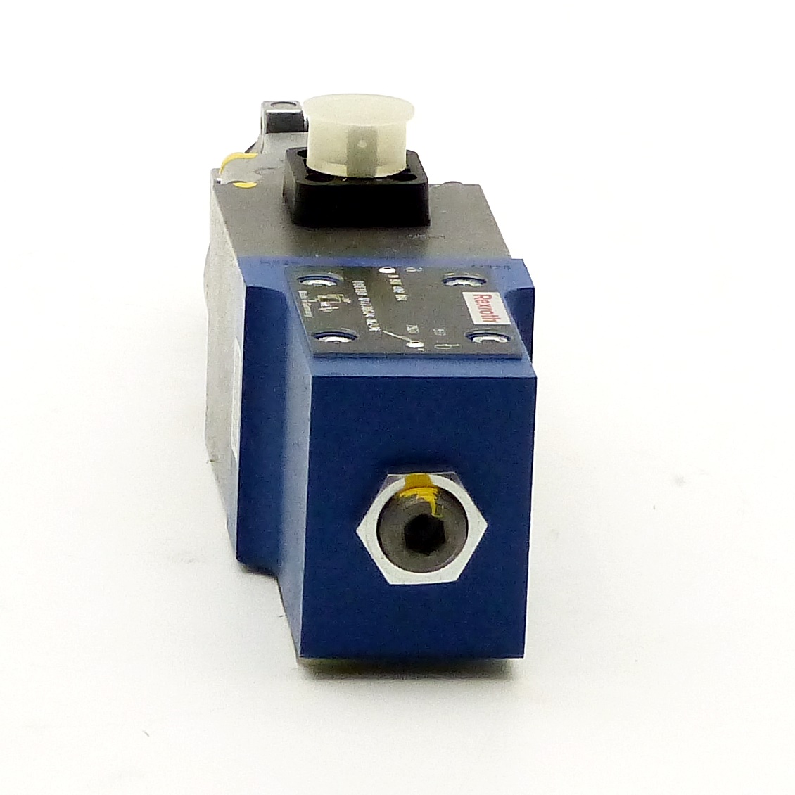 Proportional pressure relief valve, direct operated DBETBX-1X/230G24-16Z4M 