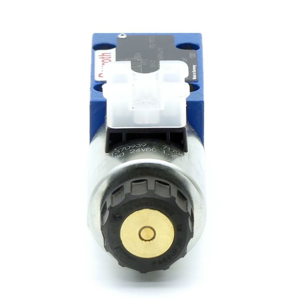 4/2 Directional valve 4WE 6 D9-62/EG24N9K4/V 