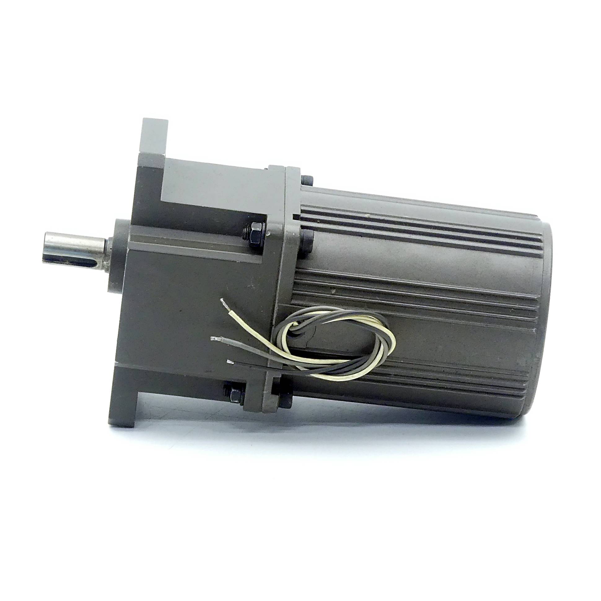 Gear motor M9GC18B1 